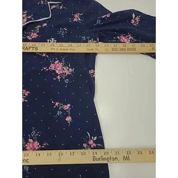 Lauren Ralph Lauren Sleep Shirt Women's Size Medium Blue and Pink Floral - Picture 3 of 8